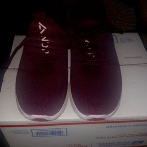 ANDR | Burgundy Sneakers| Size 6